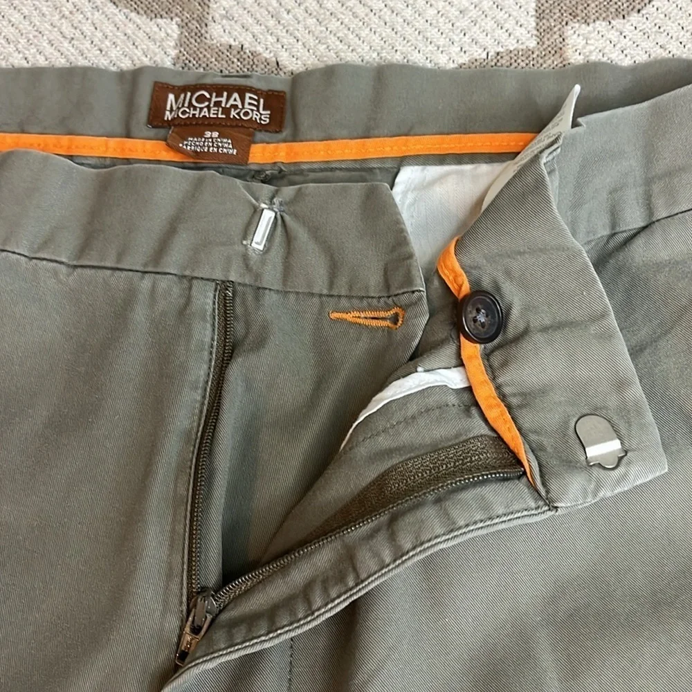 Michael Michael Kors cotton flat front chino 8” inseam shorts